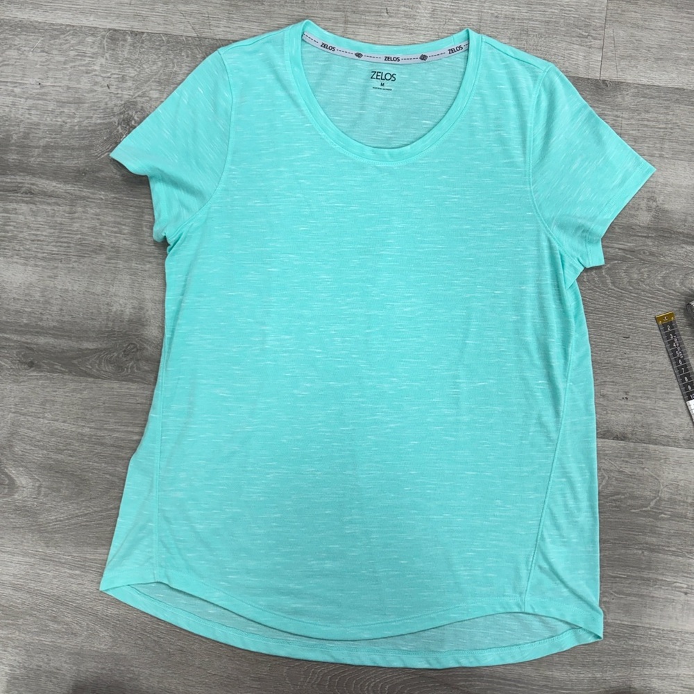 ZELOS Women's Light Blue Short Sleeve Tee Size Medium